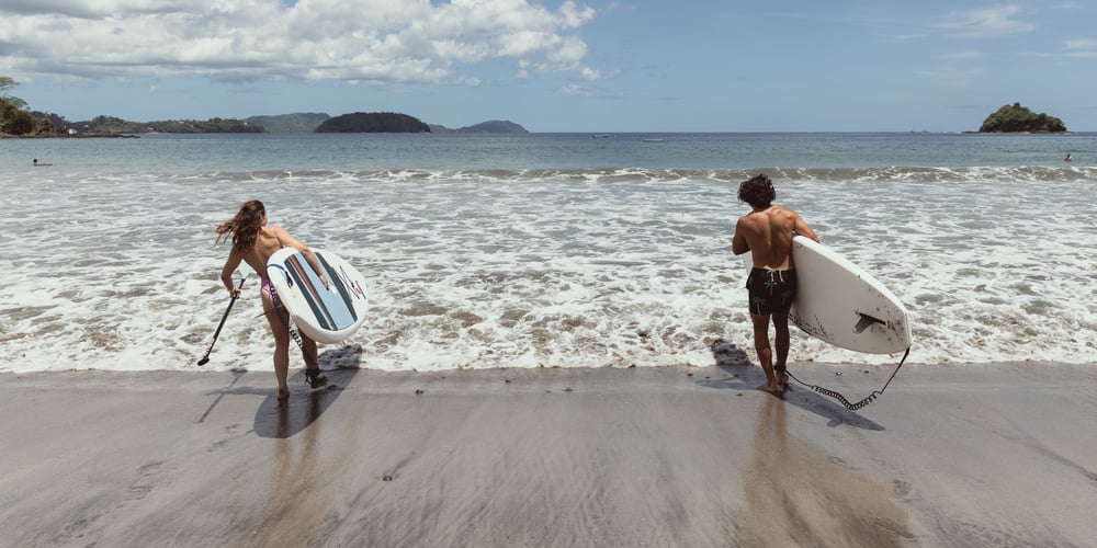 Change the Pace: Quiet Holiday Luxury for Couples in December