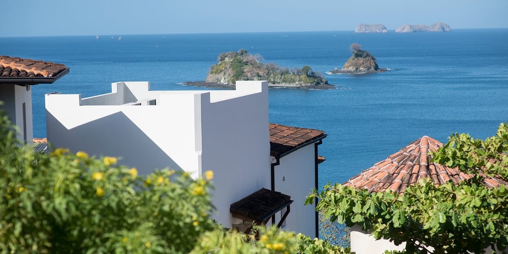 Dry Season or Green Season in Costa Rica? When to Visit Las Catalinas