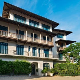 WhatsApp Image 2025-09-11 at 09-32-37